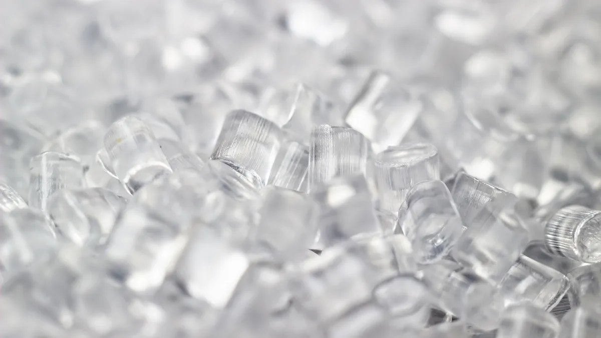 透明樹脂で構造を可視化。教育用模型の一貫加工・<br>コスト削減事例